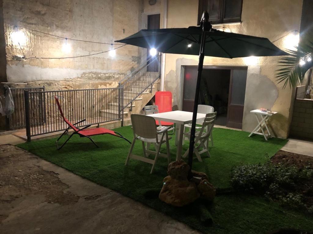 Casa Del Nespolo Villa Tonnara di Bonagia Екстериор снимка